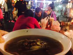 -六合夜市