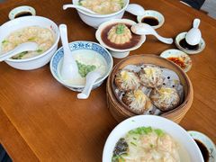 -鑫震源·苏式大虾生煎(山塘街店)