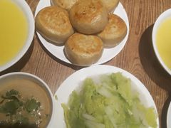 -清真吴记门钉肉饼·喜多利