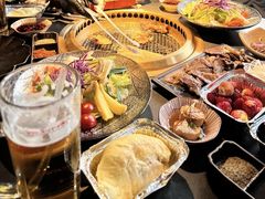 -铭牛烧肉·和牛海鲜自助(高新月牙湖店)