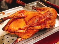 -湖庭壹品鸭王·传统北京烤鸭·别墅私房菜·庭院宵夜(江宁店)