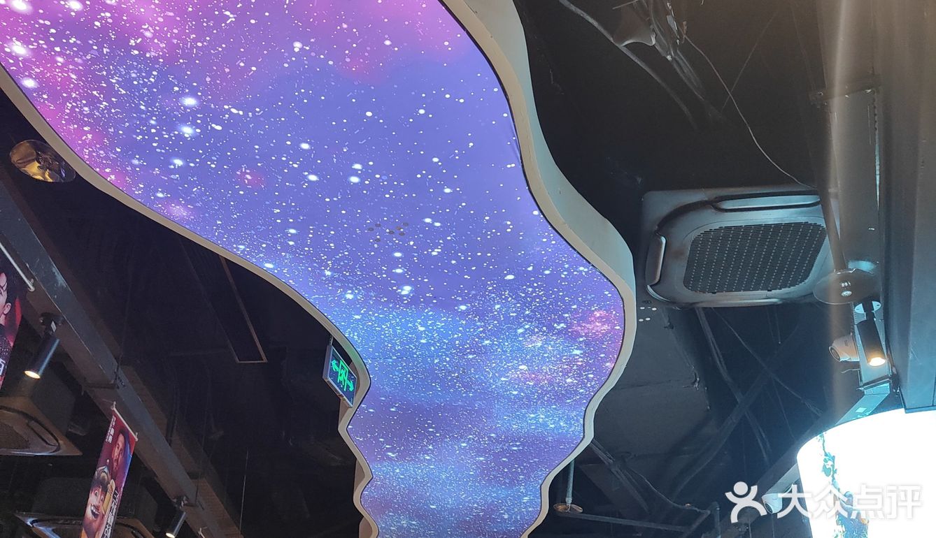 蒙古烧烤测评|环境✔️ 味道✔️ 城市烟火气❌