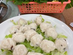 脆肉鲩鱼丸-红日饭店(裕隆三路店)