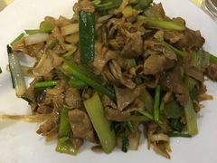 葱爆羊肉-华春餐馆(鱼山路店)