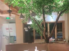 -蜜桃餐厅·伴山(湖滨商业街店)