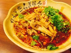 -川流不息·地道川菜·小龙虾(新松江路店)