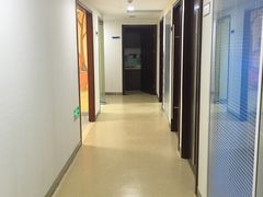 -瑞尔齿科(东方广场诊所)