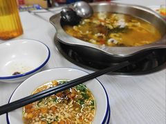 双椒乌鱼汤底-重庆何乌鱼(南湖逸家店)