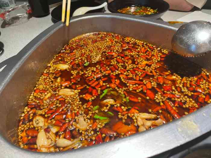 味之绝热血美蛙鱼头(静安路店)-"静安路真的太火爆 过来吃饭发现根本