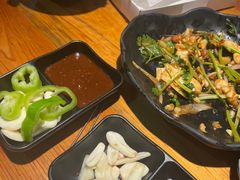 -丹东特色烤肉(学府路一部店)