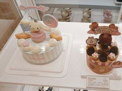 -好利来(上海长宁龙之梦店)