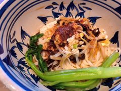 油泼面-头壹号 大油条·老长沙盖码饭(清河店)