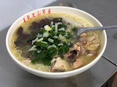 -文山荷鲜居(翠湖店)