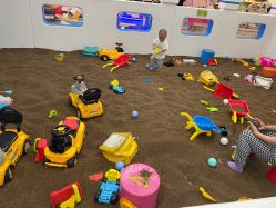 -孩子王童乐园(西安盛龙店)