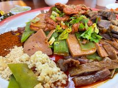 -煮小篓盘盘麻辣烫(广都店)