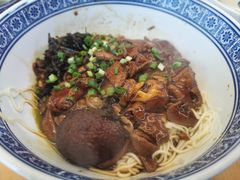 -沪西老弄堂面馆(定西路店)