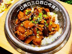 -明洞阿姨·韩式酱蟹烤肉·创意料理(三元桥店)