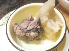 -有一锅·野生菌黑山羊腊排骨火锅(古城北门店)