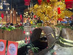 -老滇山寨•云南特色菜•地方菜•民族风情歌舞表演(金碧店)