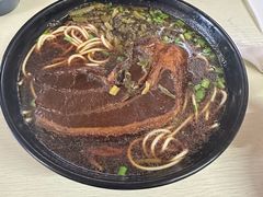 -小龙大肉面馆
