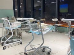 -怪兽屋·羊驼·猫咖·狗咖(俊华广场店)