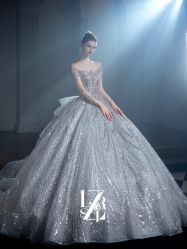 -Renee芮亦婚纱(原丽莎)