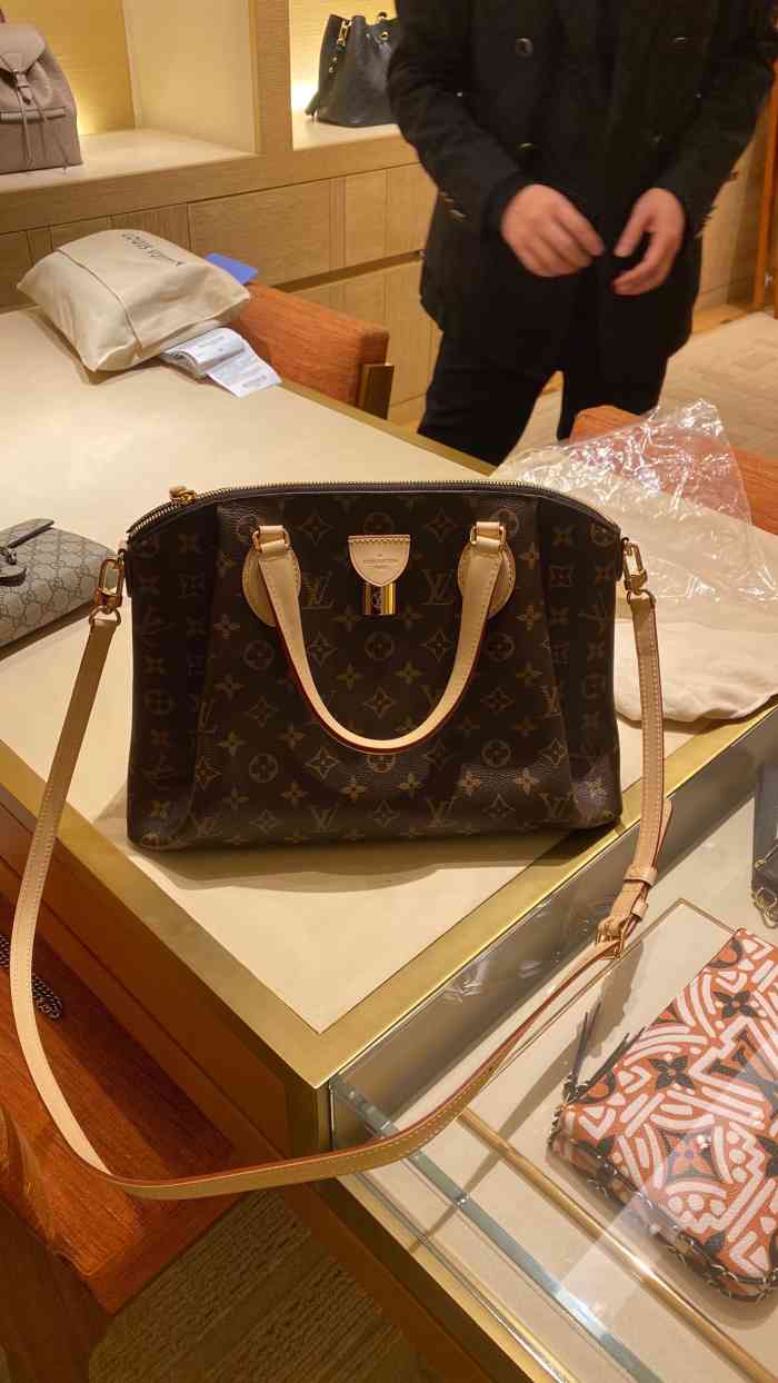 lv路易威登(贵和购物中心店)