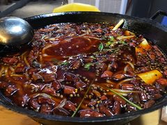 -鸿顺老铁锅美蛙鱼府(解放碑店)