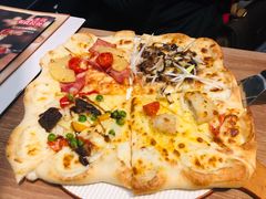 -必胜客(WOW中央公园店)