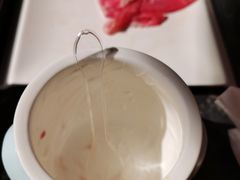 -老牌坊云南鱼豆花火锅(哈西万达店)