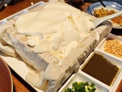 -95号酱骨·一块豆腐(展春园西路店)