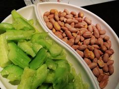 小菜拼盘-可口香·非遗老号烧烤(南岗直营店)