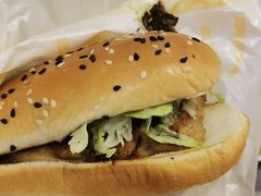 腊味菜菜堡-麦当劳(前海店)