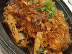 酸菜肉沫粉丝煲-金春禧(英雄山路旗舰店)