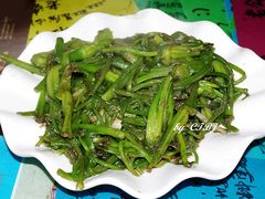 -民食香·腊排骨野生菌美食(木府店)