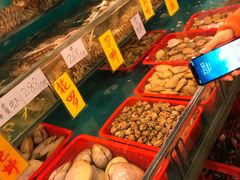 -鲜入围煮花胶鸡海鲜火锅