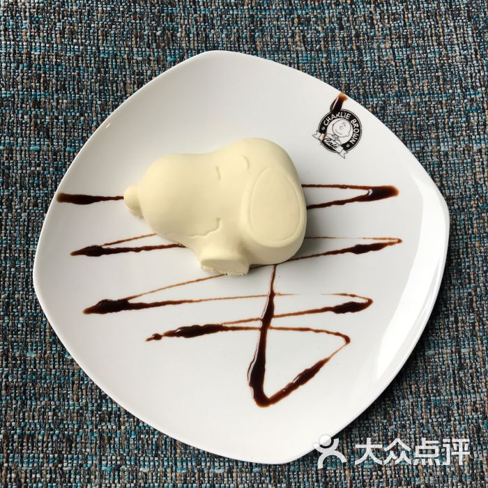 查理布朗咖啡店芝士蛋糕图片 - 第2张