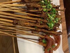-陈员外正宗夹江烧烤(广福路店)