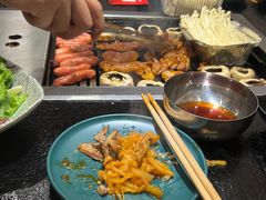 -臻牛烤肉