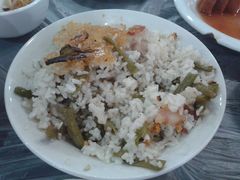 -侬佳蒸菜馆(听潮店)
