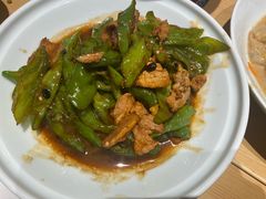 -关东小磨东北菜(上海长风大悦城店)