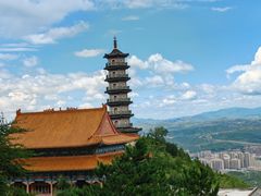 -鸡鸣山旅游景区