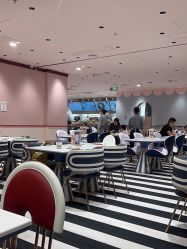 -奈尔宝家庭中心·亲子餐厅(北京东坝万达店)