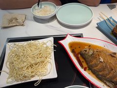 -黄记煌三汁焖锅(新佳丽江汉路店)