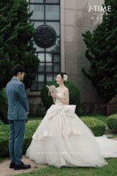 -拉瑞娜LaReine婚纱礼服高级定制