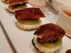 奇异果鹅肝酱片皮鸭-香乐园·淮扬菜中餐厅·Shang Garden(福田香格里拉店)