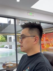 -尤司男士国潮理发馆