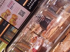 零售区-巴黎贝甜(豪浦店)
