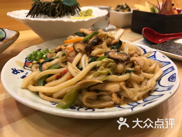 山井自慢日料-炒乌冬面图片-济南美食-大众点评网
