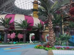 -天山海世界·米立方